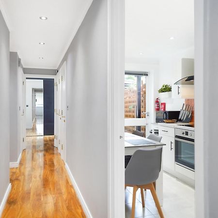 A Beautiful Stylish 2 Bedroom Apartment -City Of Londres Extérieur photo