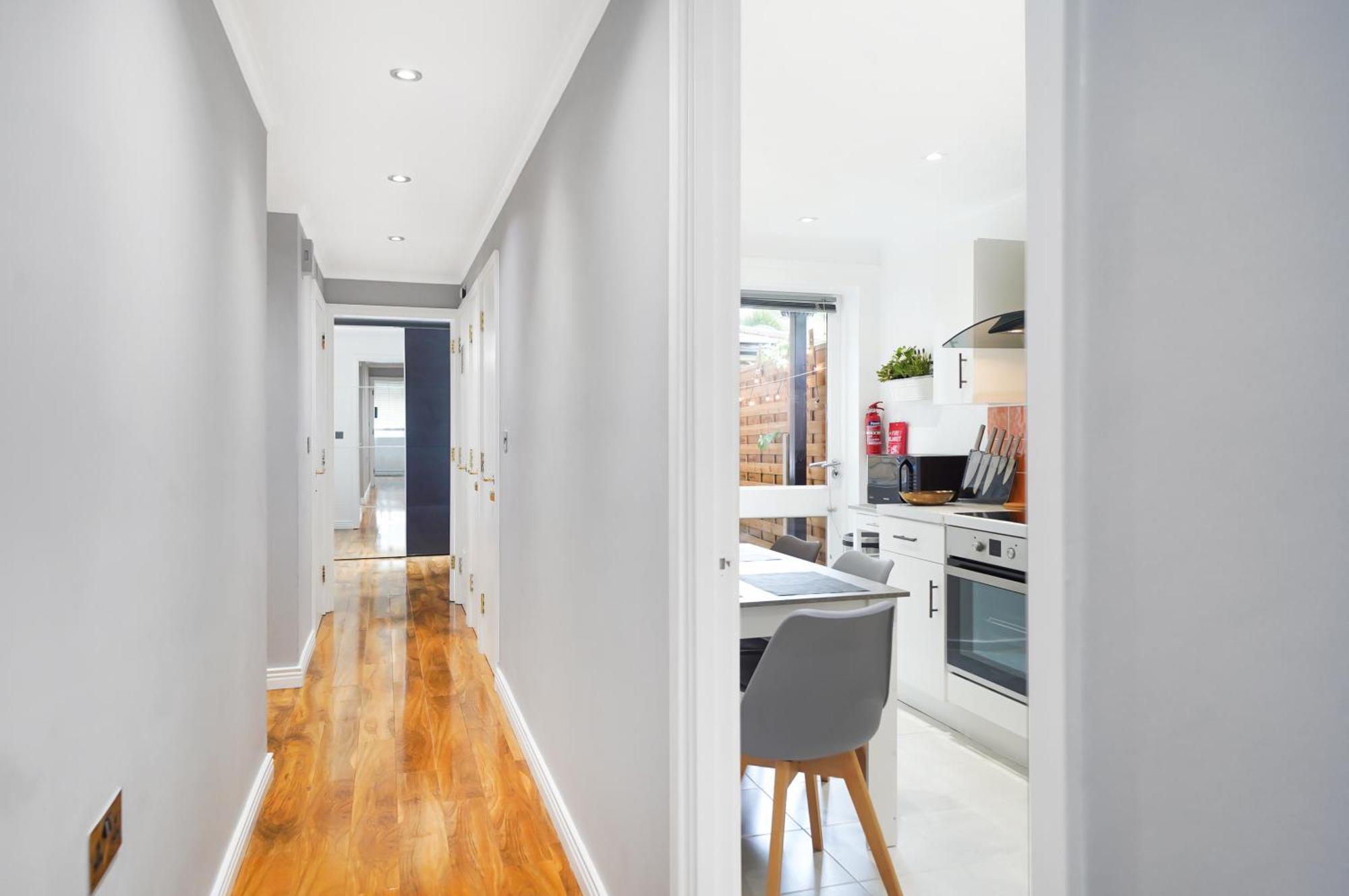A Beautiful Stylish 2 Bedroom Apartment -City Of Londres Extérieur photo