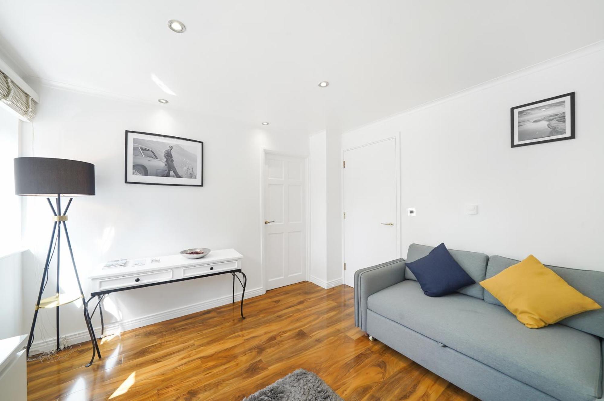 A Beautiful Stylish 2 Bedroom Apartment -City Of Londres Extérieur photo